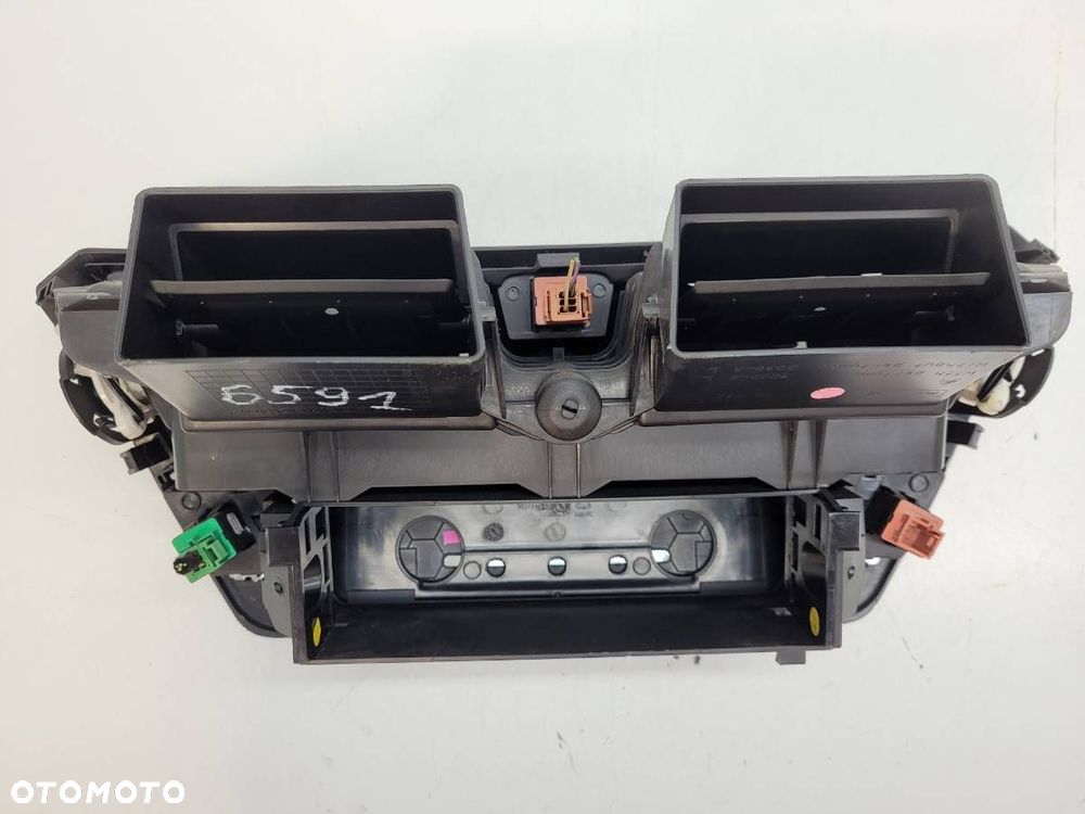 KRATKA NAWIEWU ŚRODKOWA DEKOR SCHOWEK CITROEN C4 GRAND PICASSO I 96541120 - 7