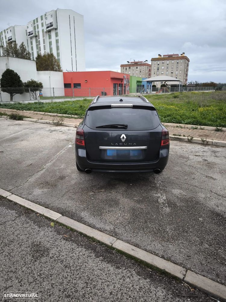 Renault Laguna Break 2.0 dCi GT 4Control - 9