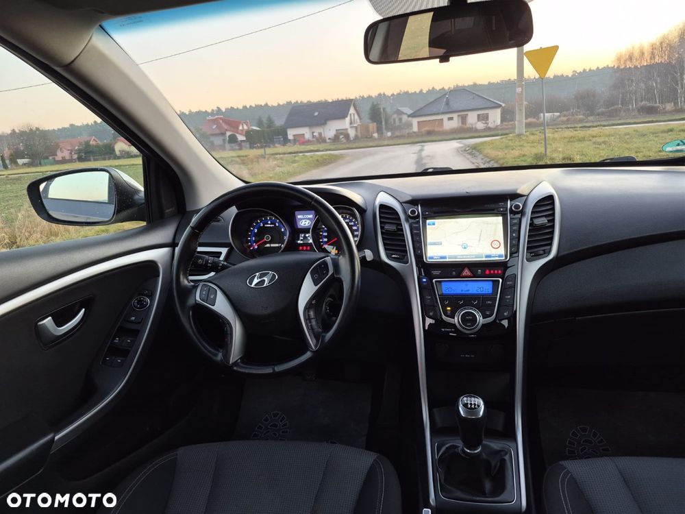 Hyundai i30 1.4 Premium - 18