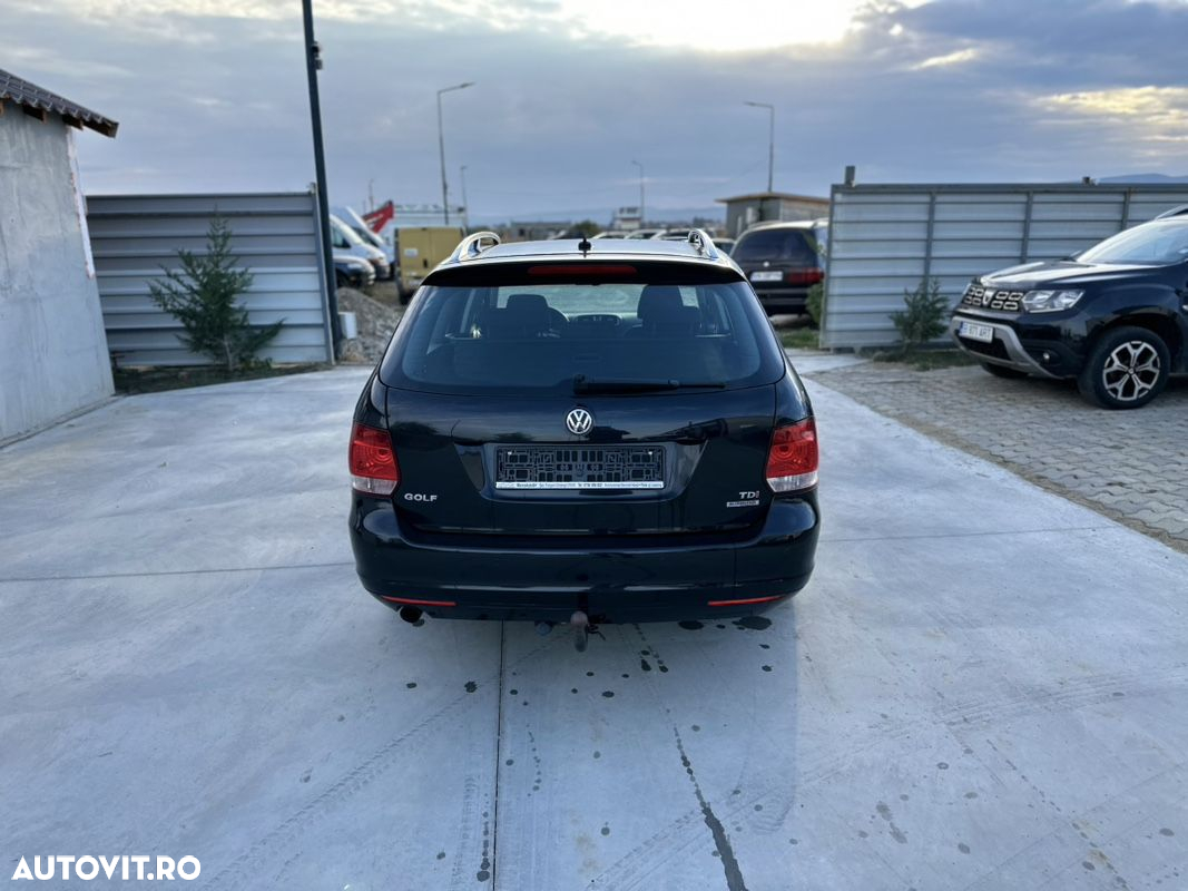 Volkswagen Golf 1.6 TDI BlueMotion Technology Comfortline - 25