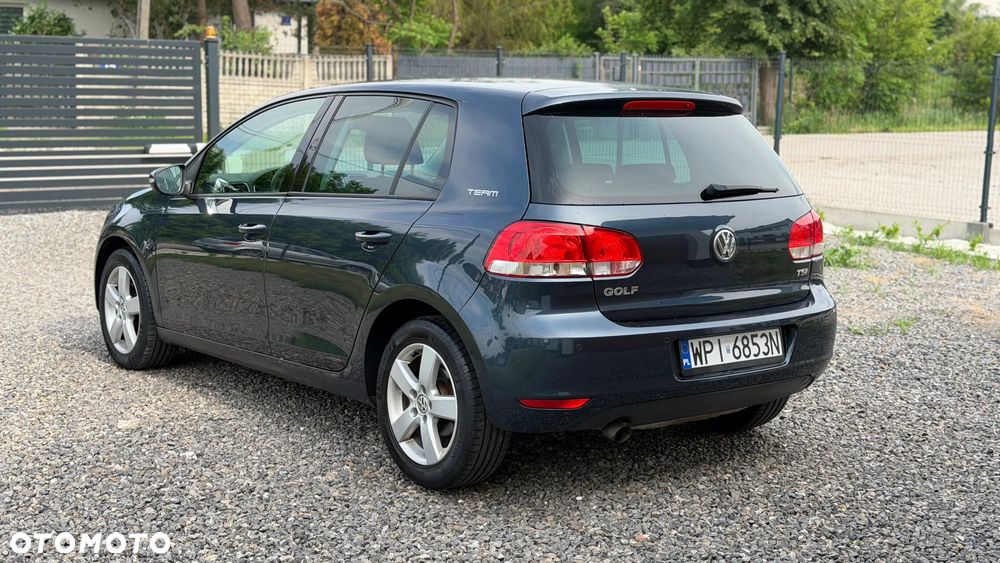 Volkswagen Golf 1.2 TSI Highline - 11