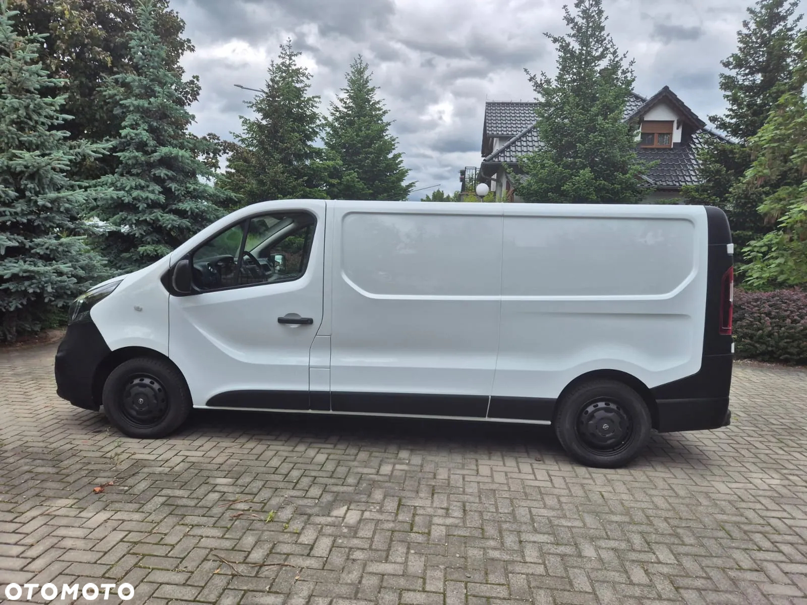 Opel VIVARO - 4