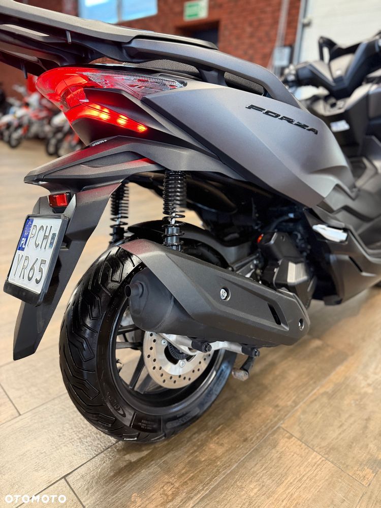 Honda Inny - 12