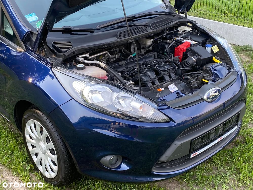 Ford Fiesta 1.4 Trend - 14