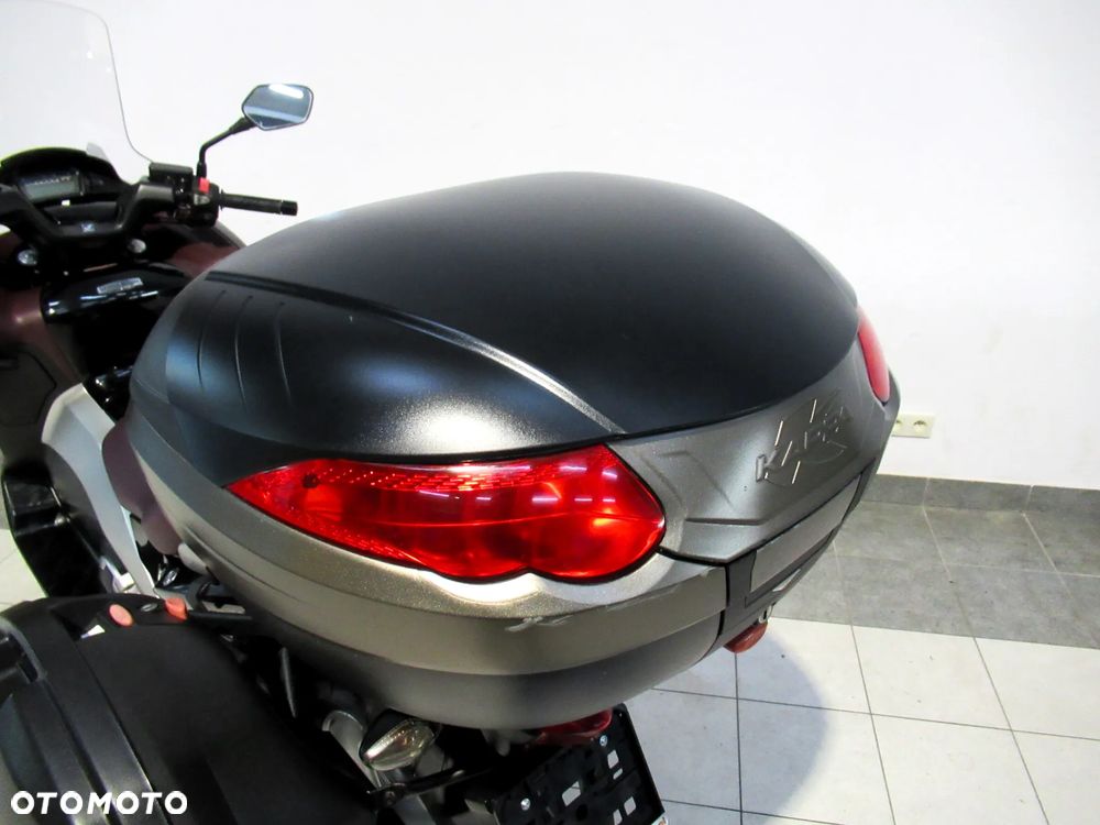 Honda NC - 24
