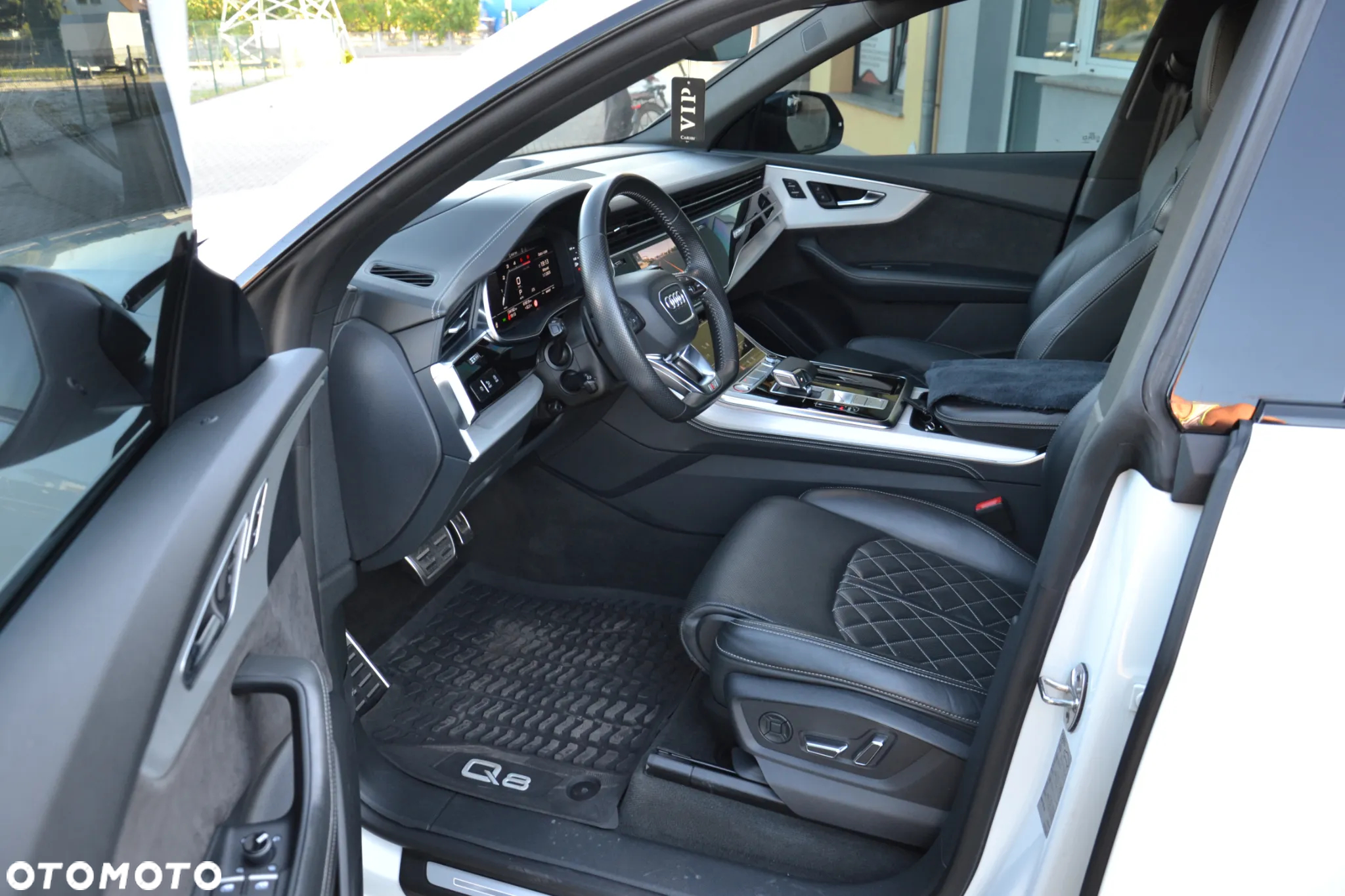 Audi SQ8 - 19