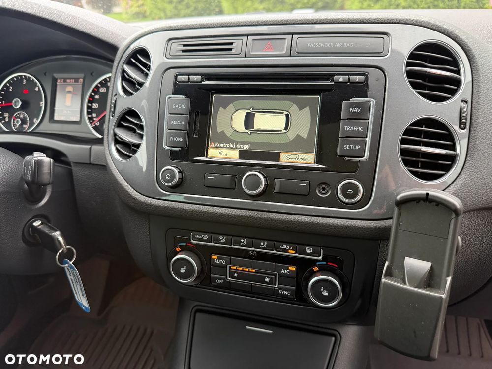 Volkswagen Tiguan 2.0 TDI DPF 4Motion DSG Sport & Style - 21