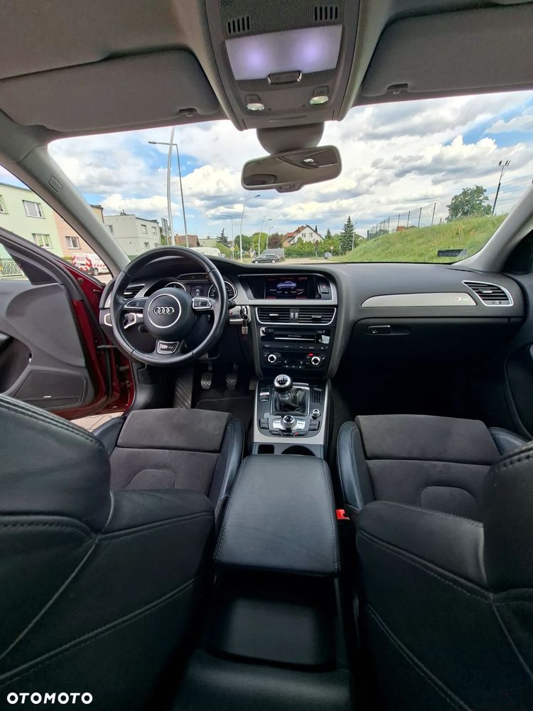 Audi A4 Limousine - 9