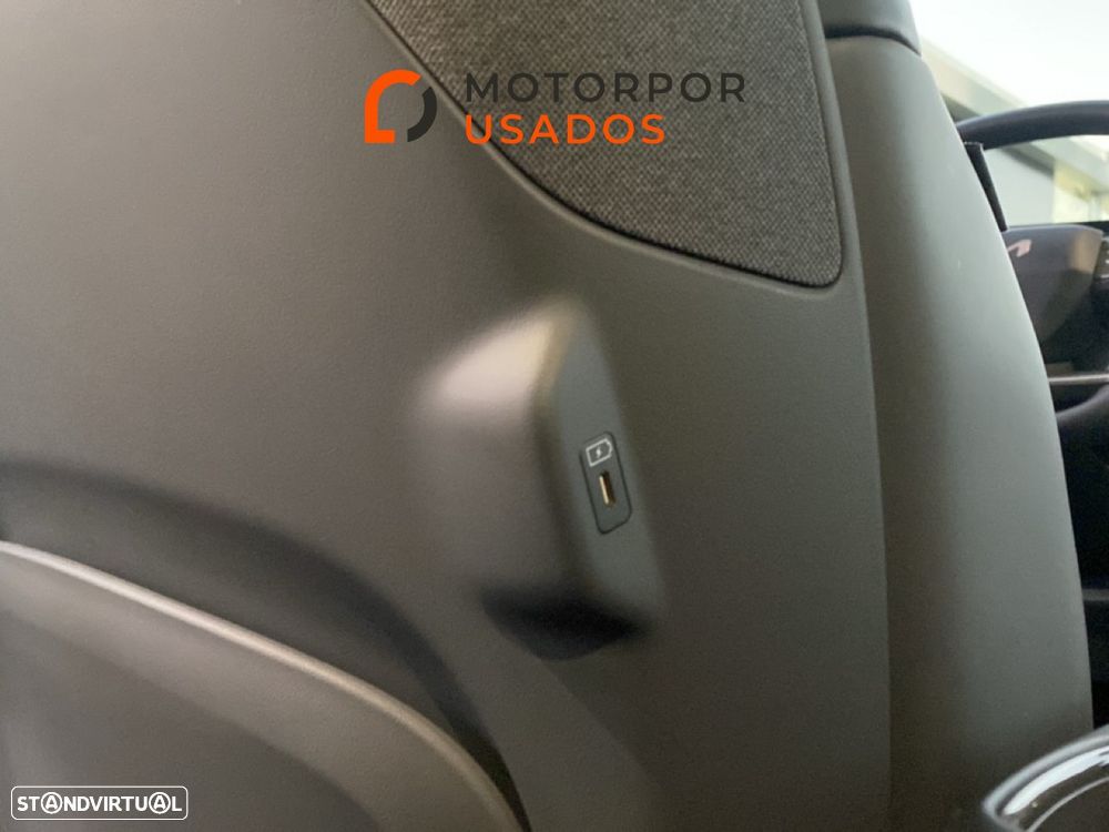 Kia EV9 98.8 kWh 1st Edition - 34