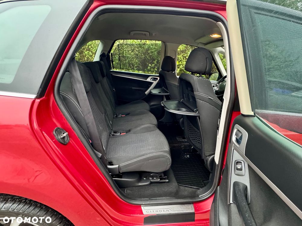 Citroën C4 Picasso 1.6 HDi FAP Exclusive - 9