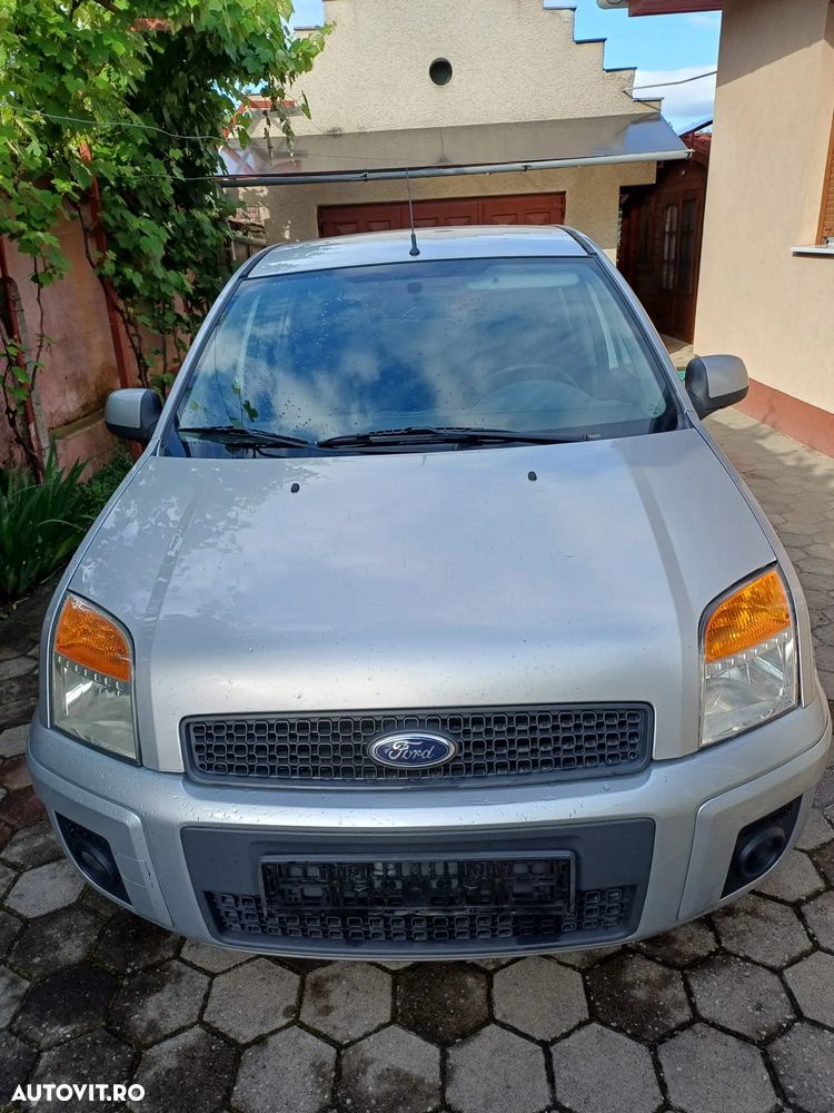 Ford Fusion 1.4 TDCI Ebony II - 1