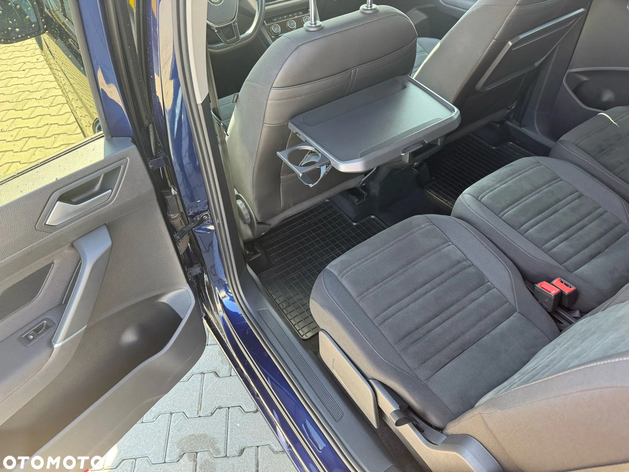 Volkswagen Touran 1.5 TSI EVO Comfortline DSG - 11
