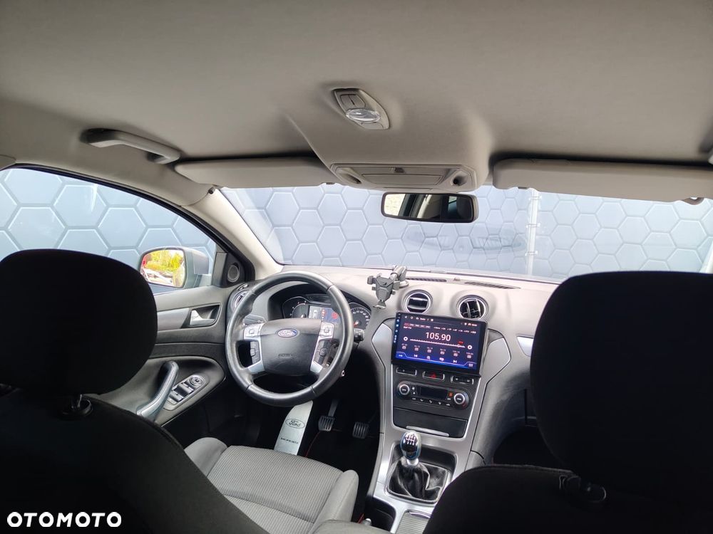 Ford Mondeo 2.0 TDCi Titanium - 15