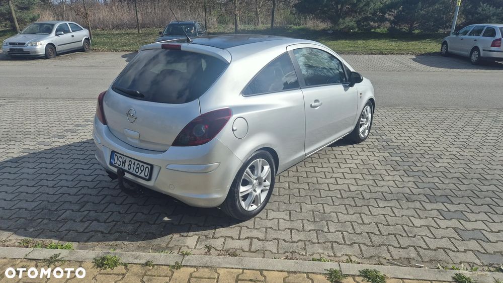 Opel Corsa - 13