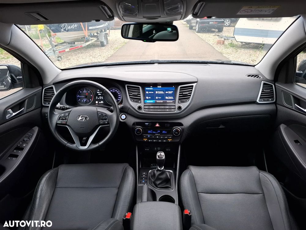Hyundai Tucson blue 1.7 CRDi 2WD Style - 5