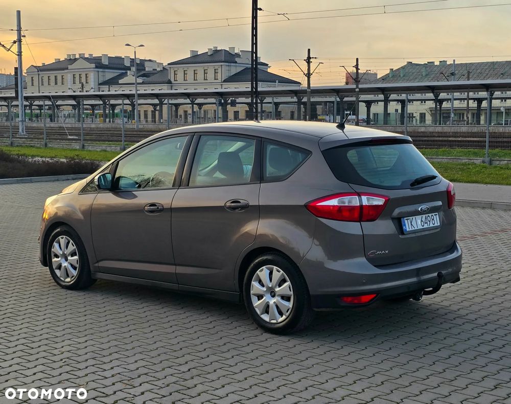 Ford C-MAX 2.0 TDCi Titanium - 8
