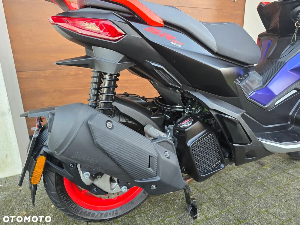 Aprilia SR - 15