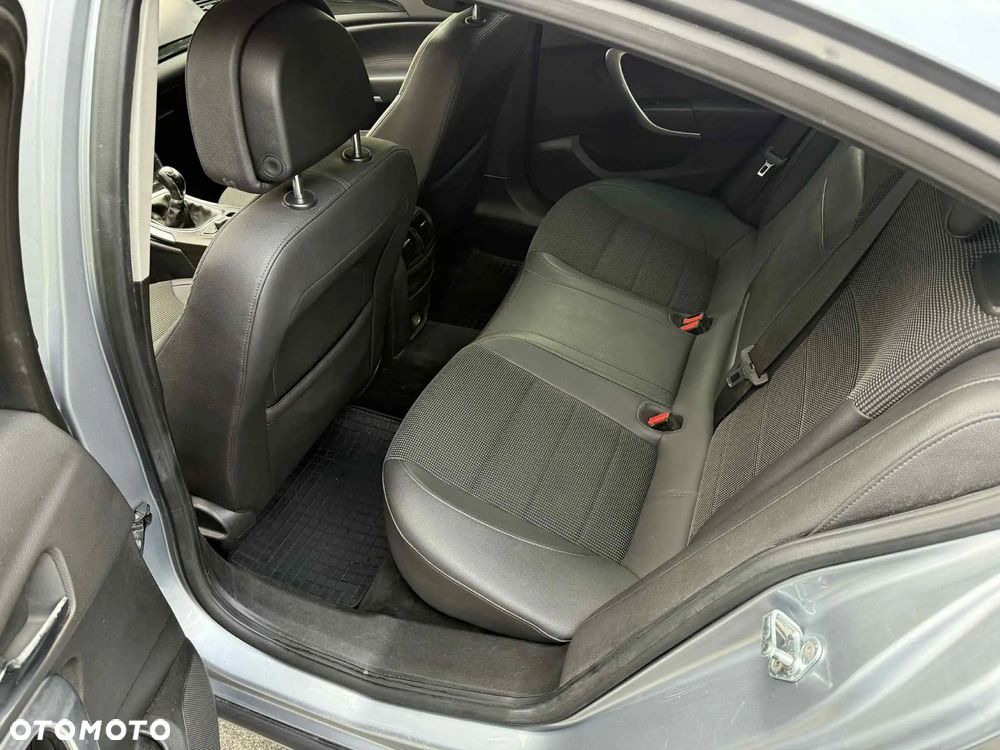 Opel Insignia 2.0 CDTI Cosmo - 18