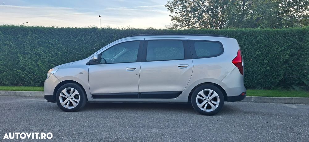 Dacia Lodgy TCe 115 Celebration - 12