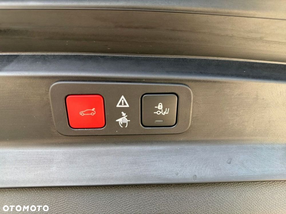 Peugeot 5008 - 13