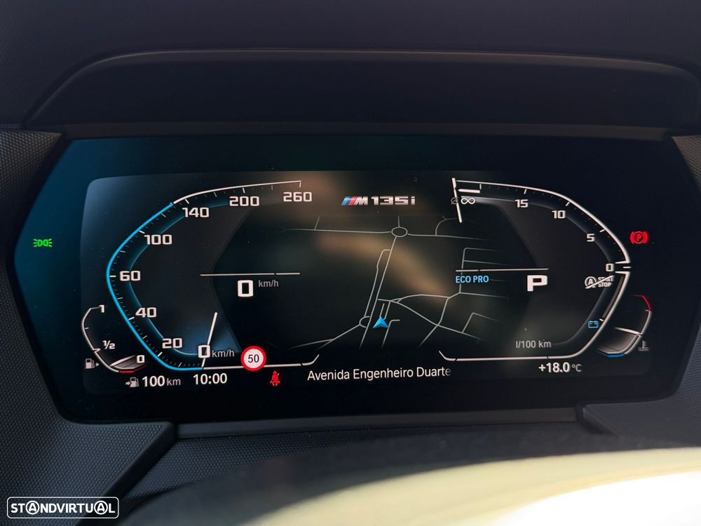 BMW M135i xDrive - 36
