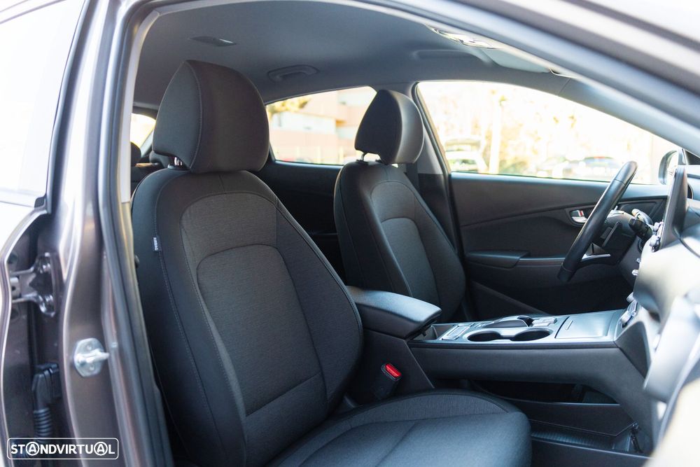 Hyundai Kauai EV 64 kWh Premium - 26