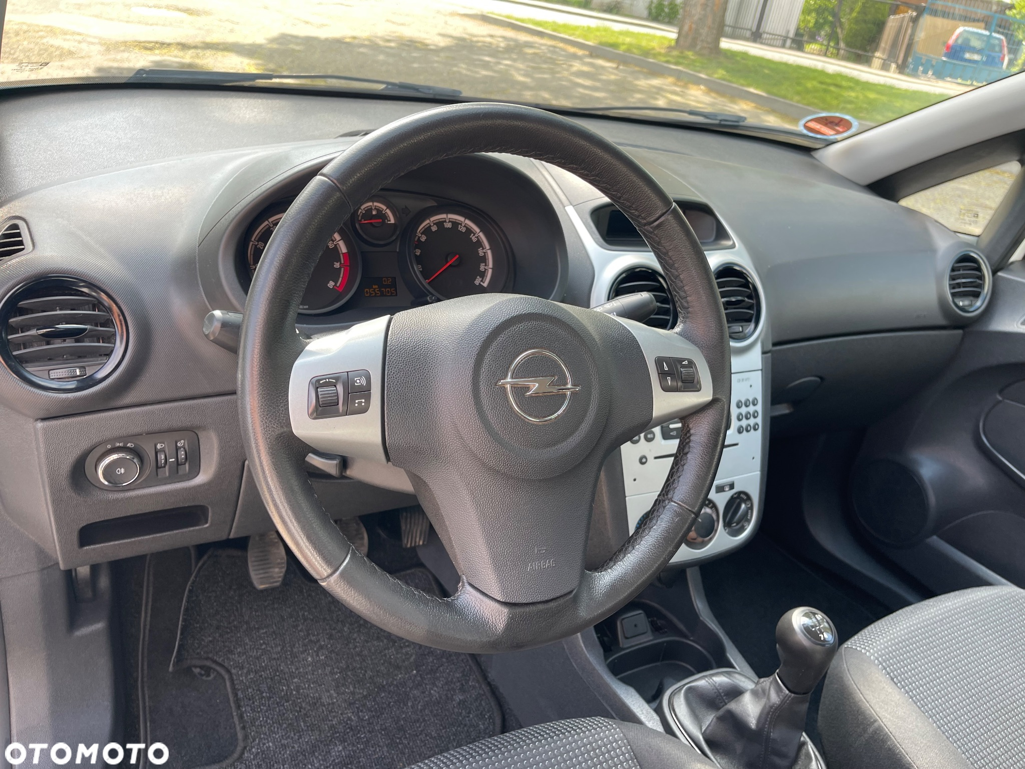 Opel Corsa 1.2 16V Color Edition - 29