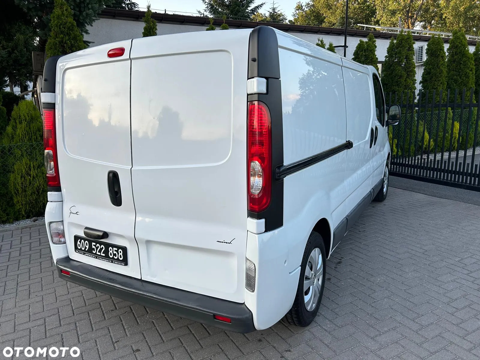 Opel Vivaro 2.0 CDTI L2H1 - 10