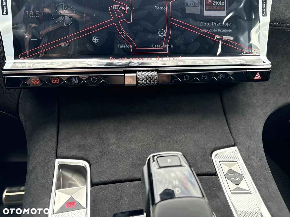 DS Automobiles DS 7 1.5 BlueHDi Performance Line + - 26