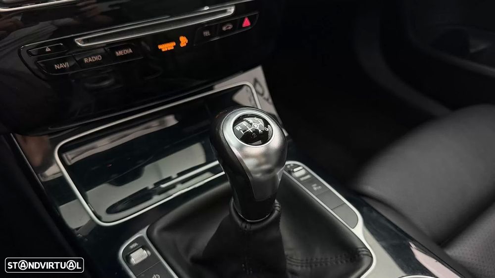 Mercedes-Benz C 180 d AMG Line - 26