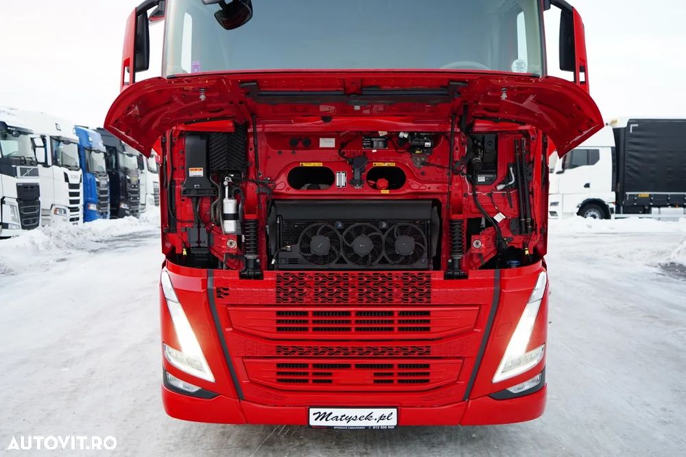 Volvo FH 460 / COMBINAT TANDEM / 120 M3 / TRANSPORT / I-SAVE / I-PARK COOL / PUNTE RIDICATĂ / PUNTE DIRECȚIE / CORTINĂ RANFORSATĂ - 33