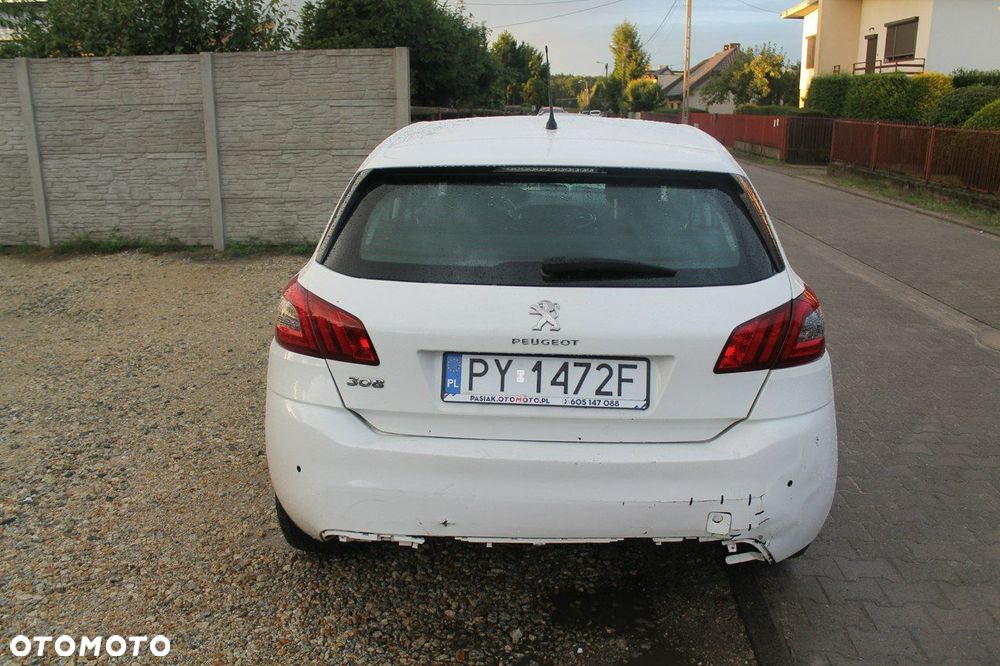 Peugeot 308 - 6