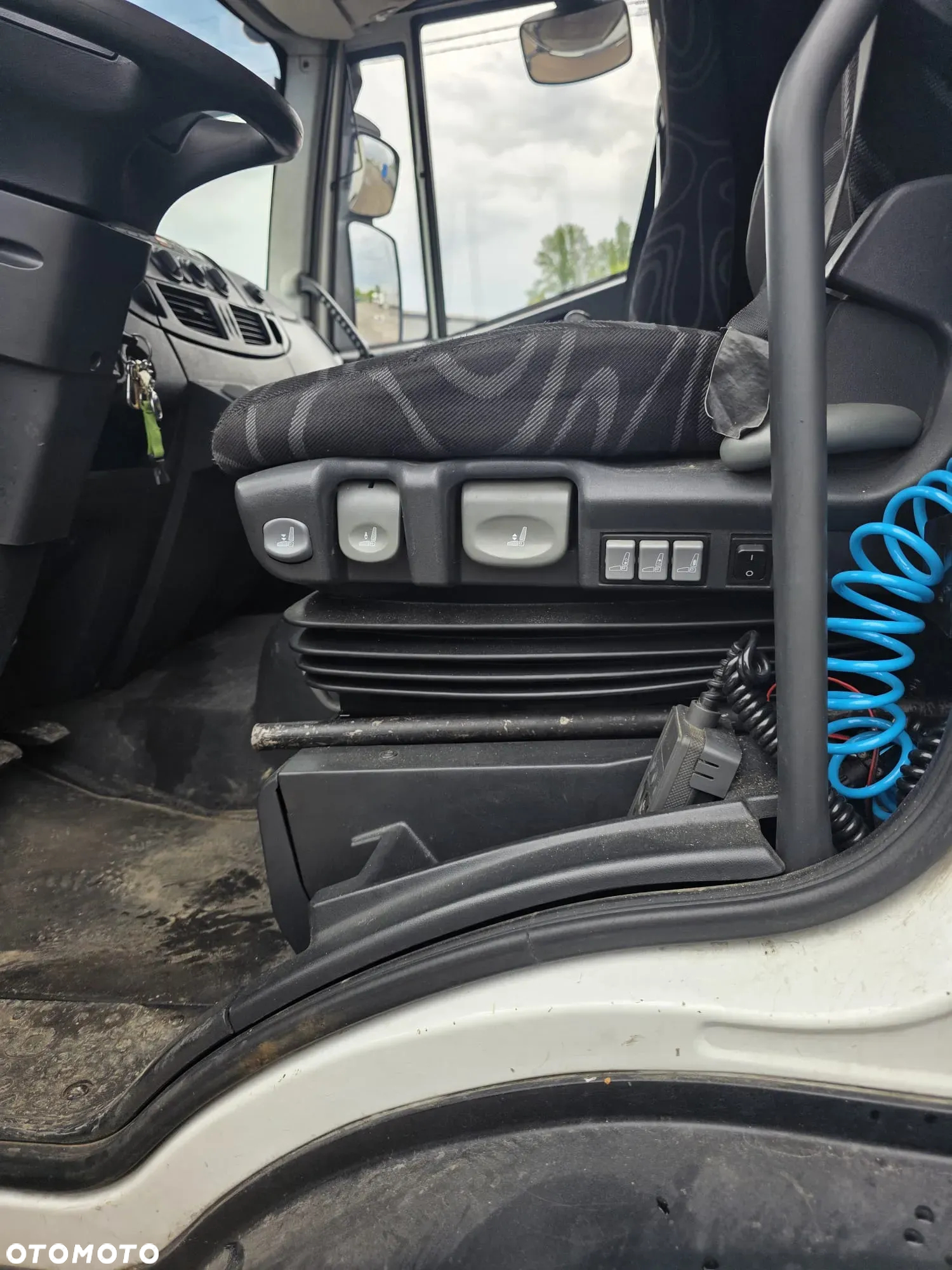 Iveco 150E - 8
