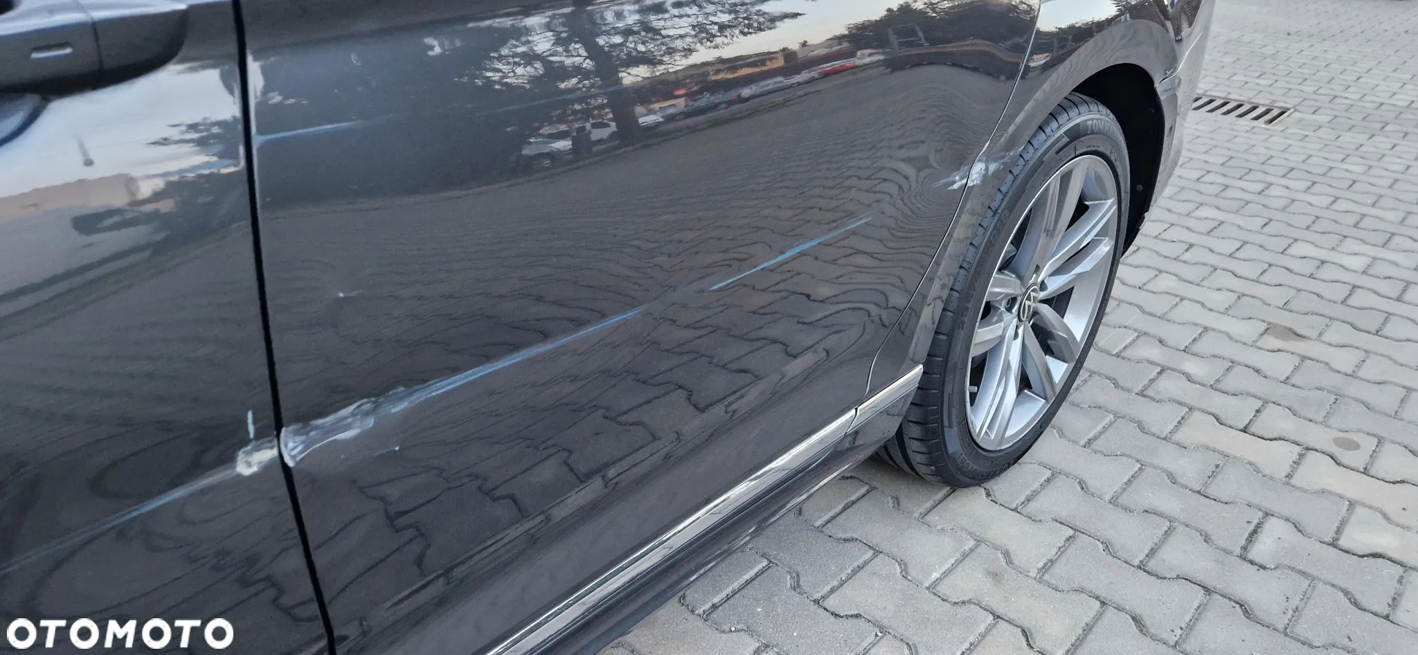 Volkswagen Passat Variant 2.0 TDI SCR DSG 4Motion Business - 27