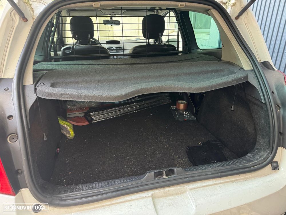 Renault Clio 1.5 dCi Pack - 15