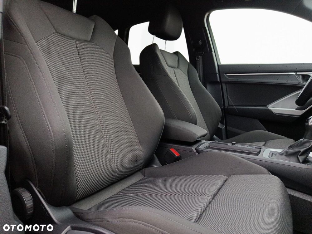 Audi Q3 35 TFSI S line S tronic - 17