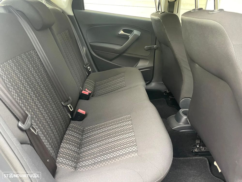 VW Polo 1.0 Confortline - 11