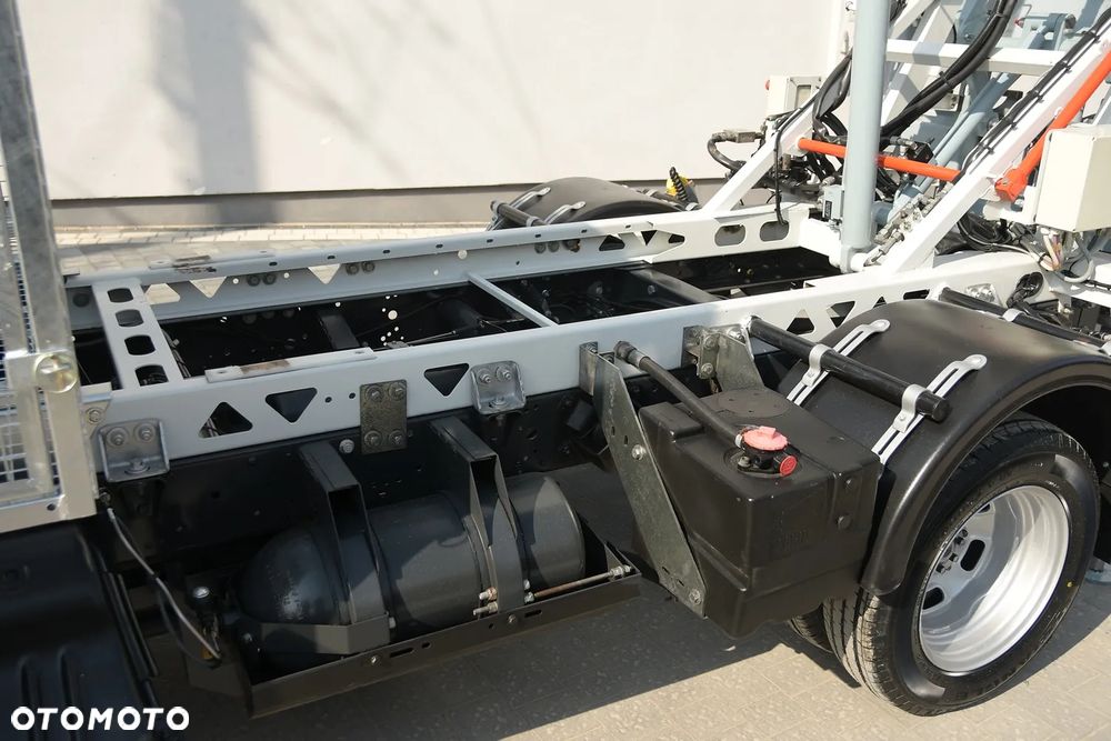 Iveco DAILY 35-NP * 3.0 Benzyna + GAZ CNG * ŚMIECIARKA / ŚMIECIARA *  62 000km! * KAMERA * JAK NOWY! - 29