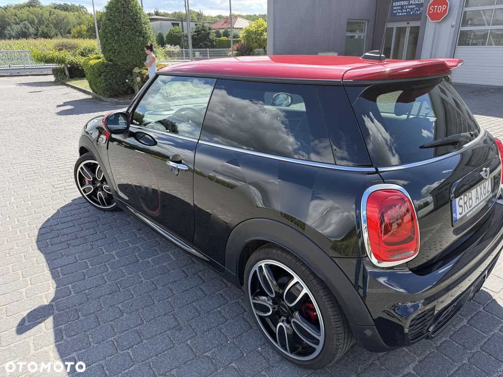 MINI John Cooper Works - 19