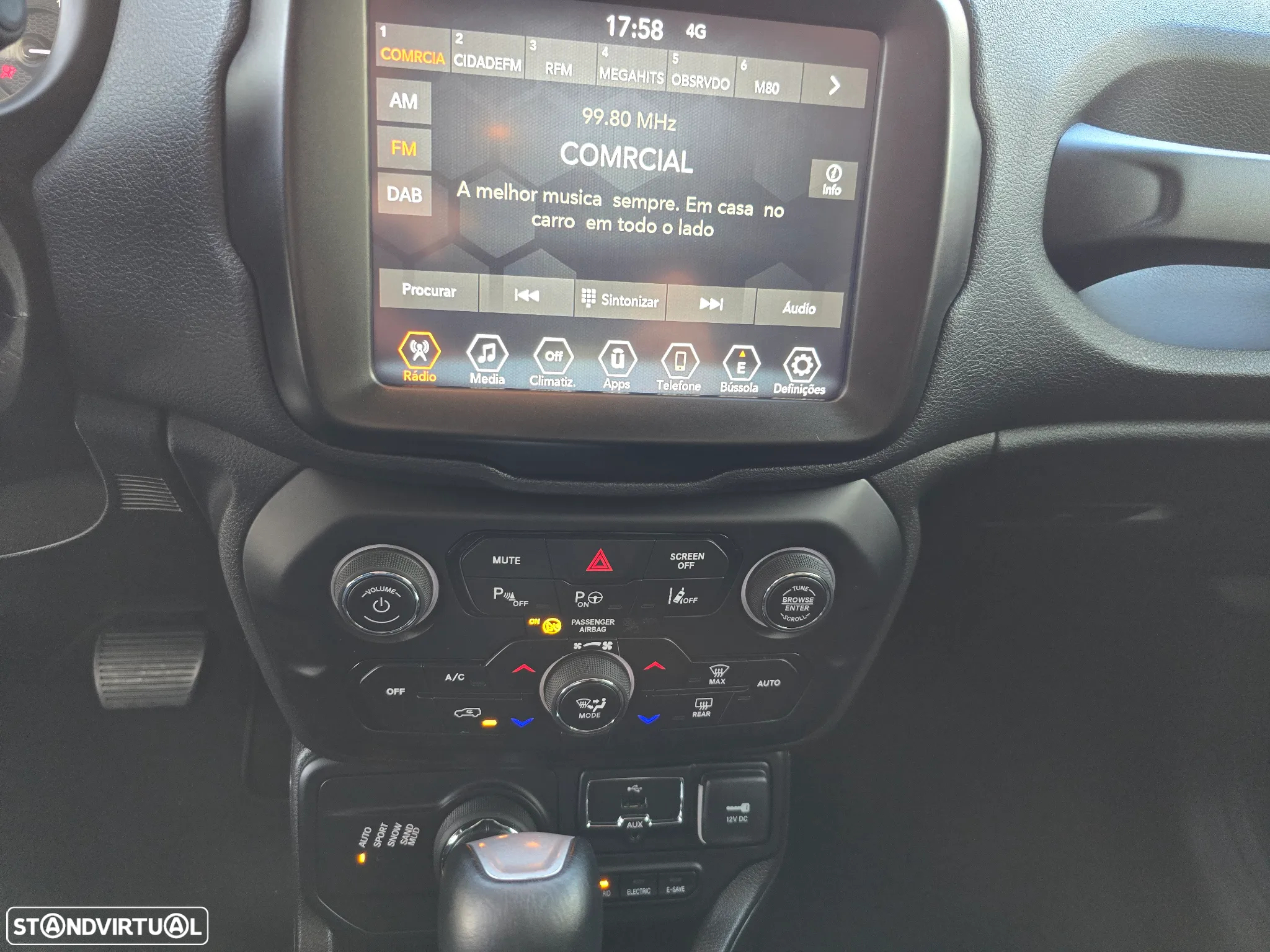 Jeep Renegade 1.3 TG 4Xe Upland - 9