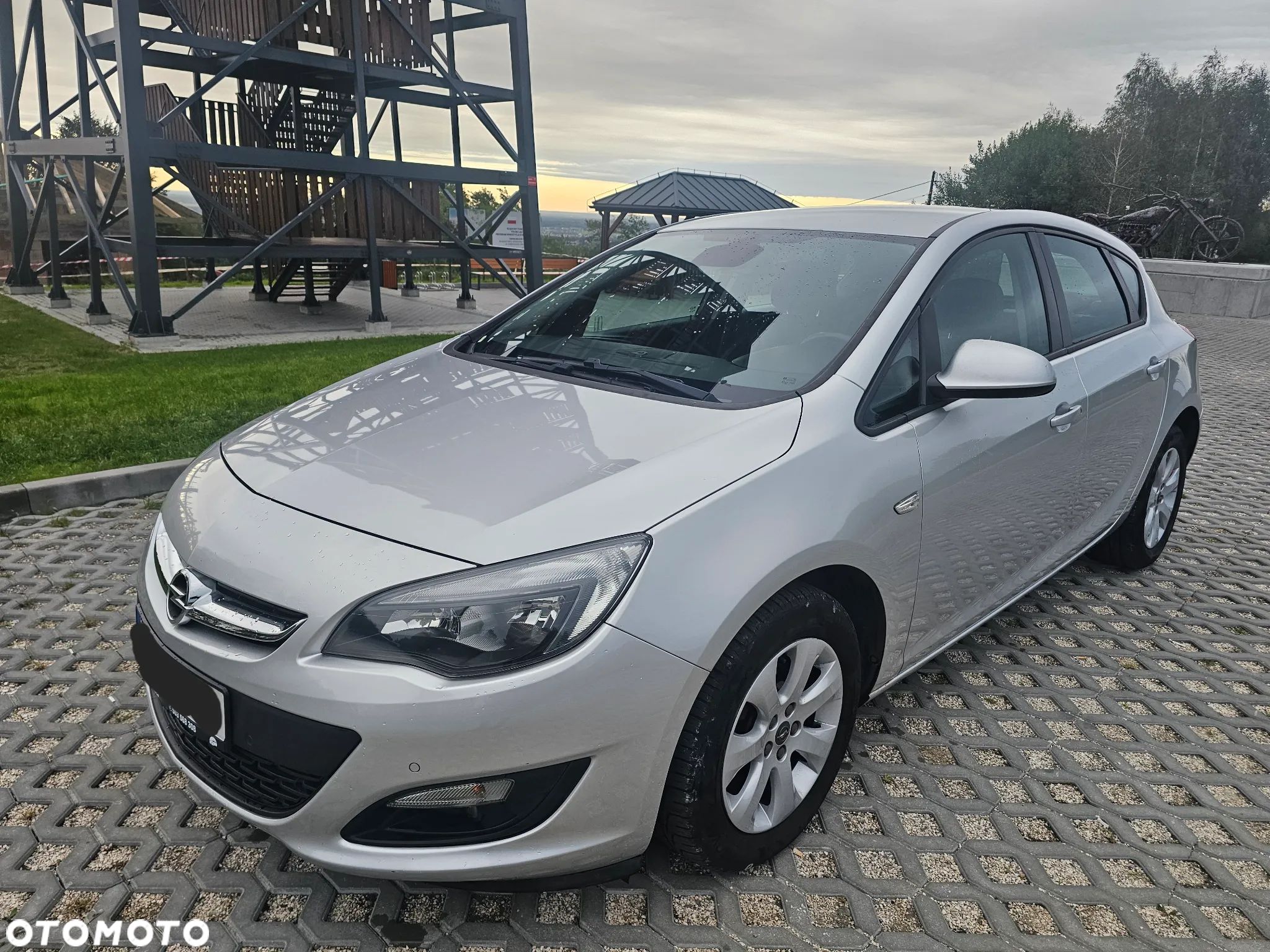 Opel Astra IV 1.4 Enjoy - 1
