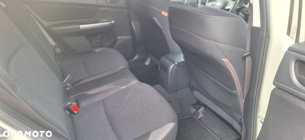 Subaru XV 1.6 i Active - 11