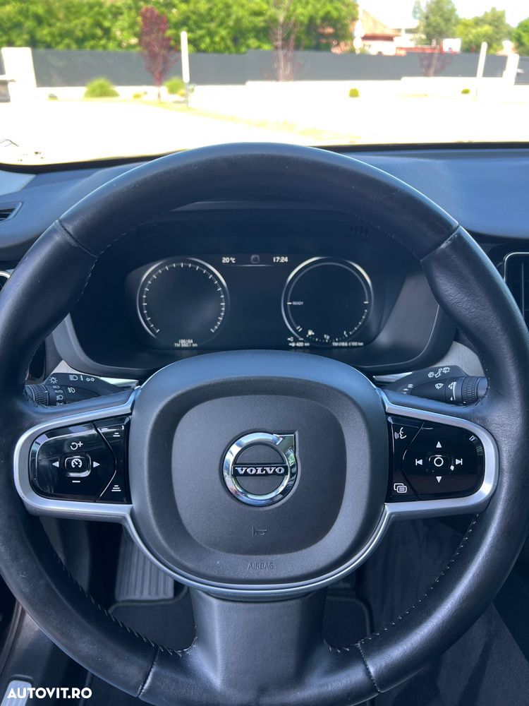 Volvo XC 60 T8 AWD Recharge Geartronic Inscription - 17