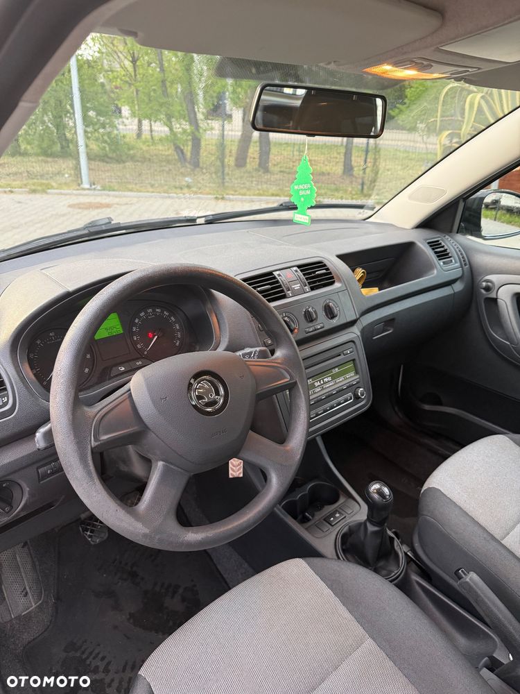 Skoda Fabia 1.2 HTP Active - 7