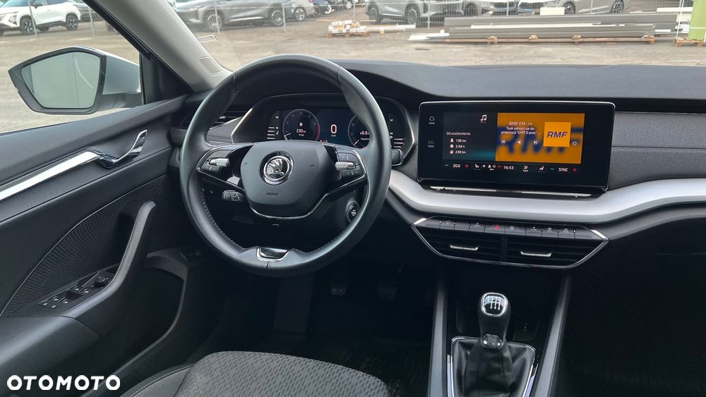 Skoda Octavia 1.5 TSI ACT Style - 12