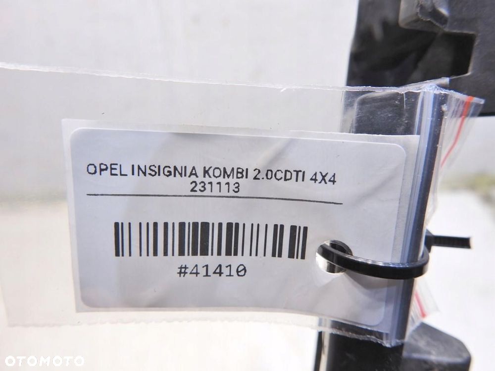 ŚLIZG ZDERZAKA LEWY TYŁ OPEL INSIGNIA A KOMBI 13239123 - 4