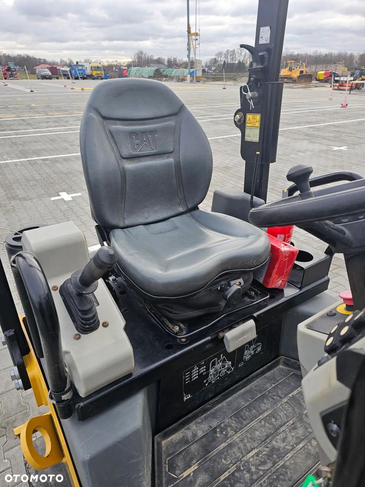 Caterpillar CC2.6 - 12