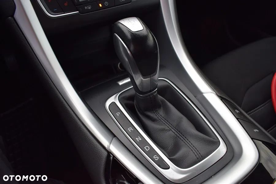 Ford Mondeo 2.0 TDCi Edition PowerShift - 17