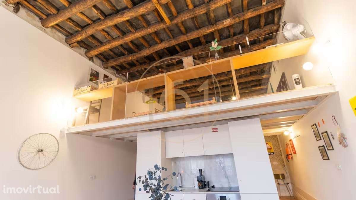 Loft com mezzanino na Ribeira do Porto - Grande imagem: 4/25