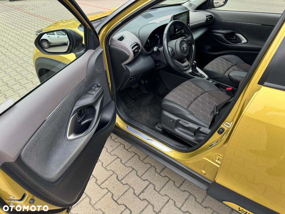 Toyota Yaris Cross Hybrid 1.5 Executive 4x4 - 10